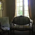 לינה וארוחת בוקר Manoir De L'epine 4*