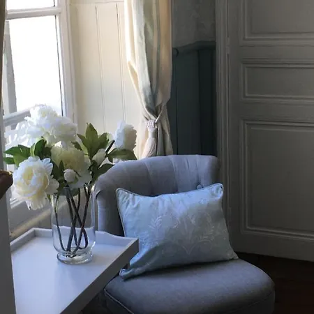 Bed & Breakfast Manoir De L'epine