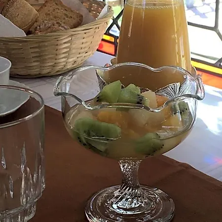 Manoir De L'epine Bed & Breakfast