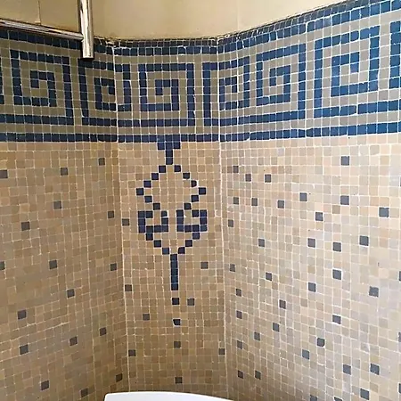 Manoir De L'epine 4*