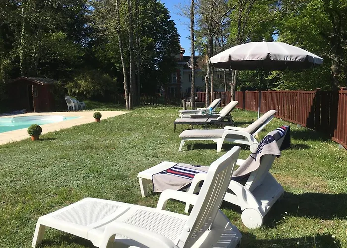 Manoir De L'epine Saint-Séverin